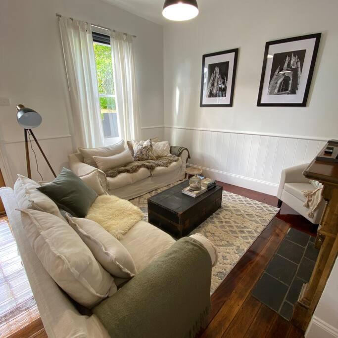 Charming Cottage Nestled In Prime Location Launceston Eksteriør bilde