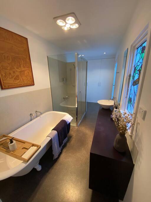 Charming Cottage Nestled In Prime Location Launceston Eksteriør bilde
